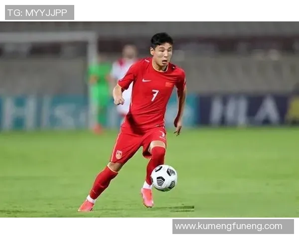 中国足球之星:聚焦最具影响力的球员与他们的成长历程 中国足球之星:聚焦最具影响力的球员与他们的成长历程